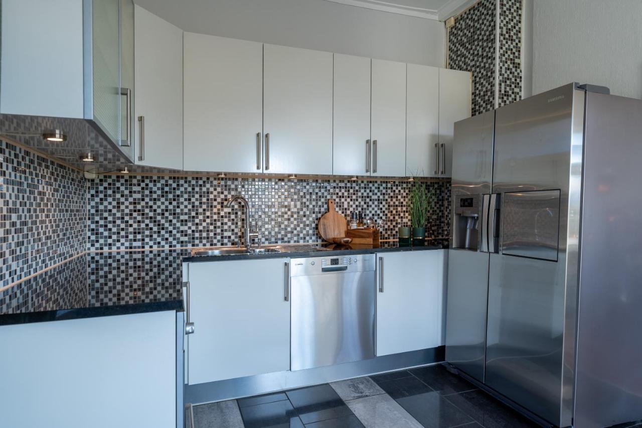 Enter Tromso - Exclusive 4 Bedroom Villa ภายนอก รูปภาพ