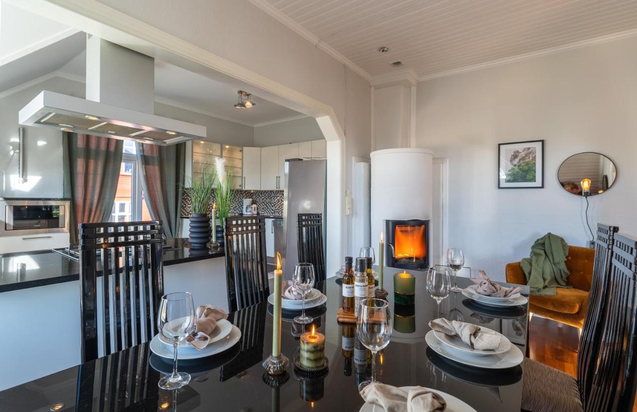 Enter Tromso - Exclusive 4 Bedroom Villa ภายนอก รูปภาพ