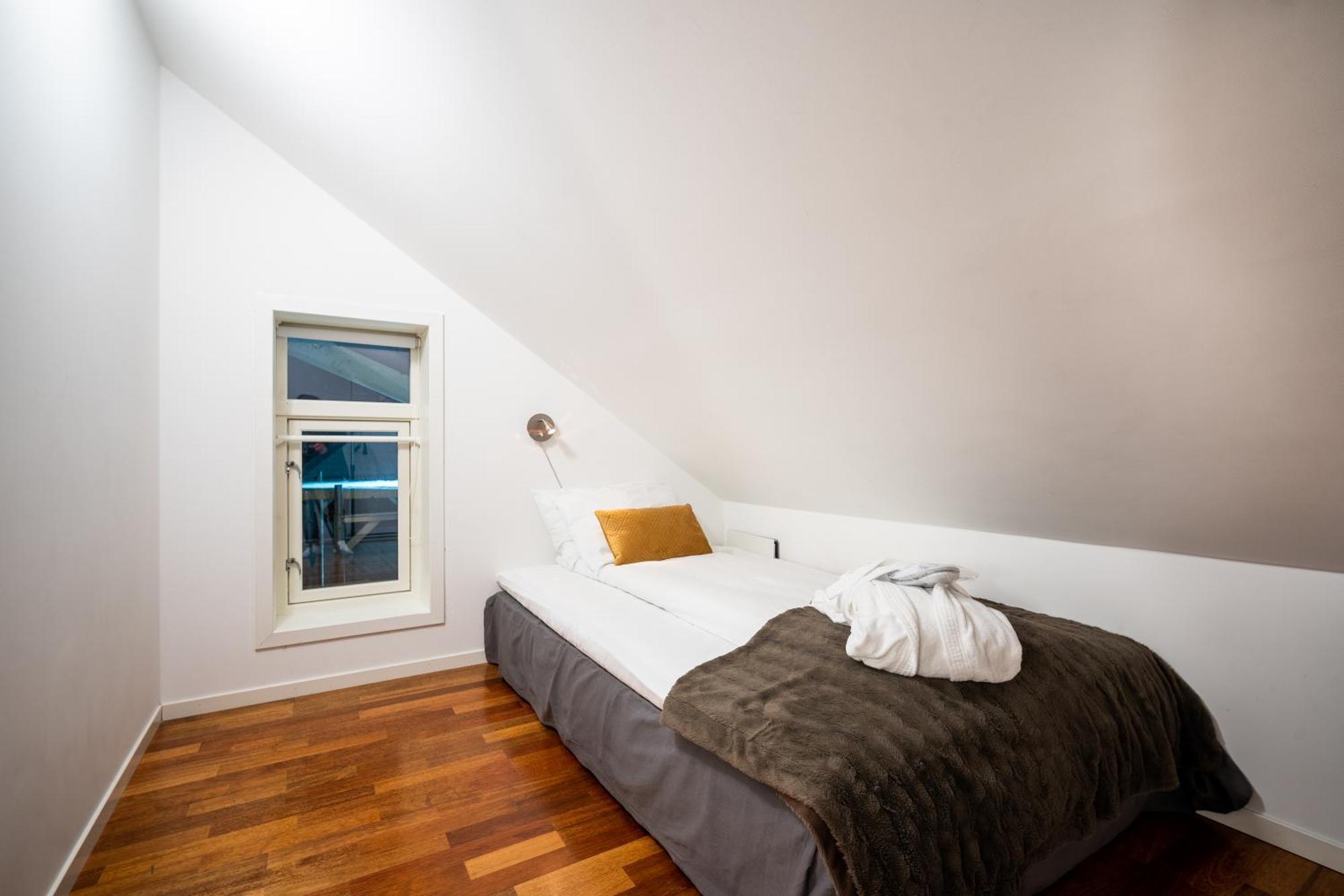 Enter Tromso - Exclusive 4 Bedroom Villa ภายนอก รูปภาพ