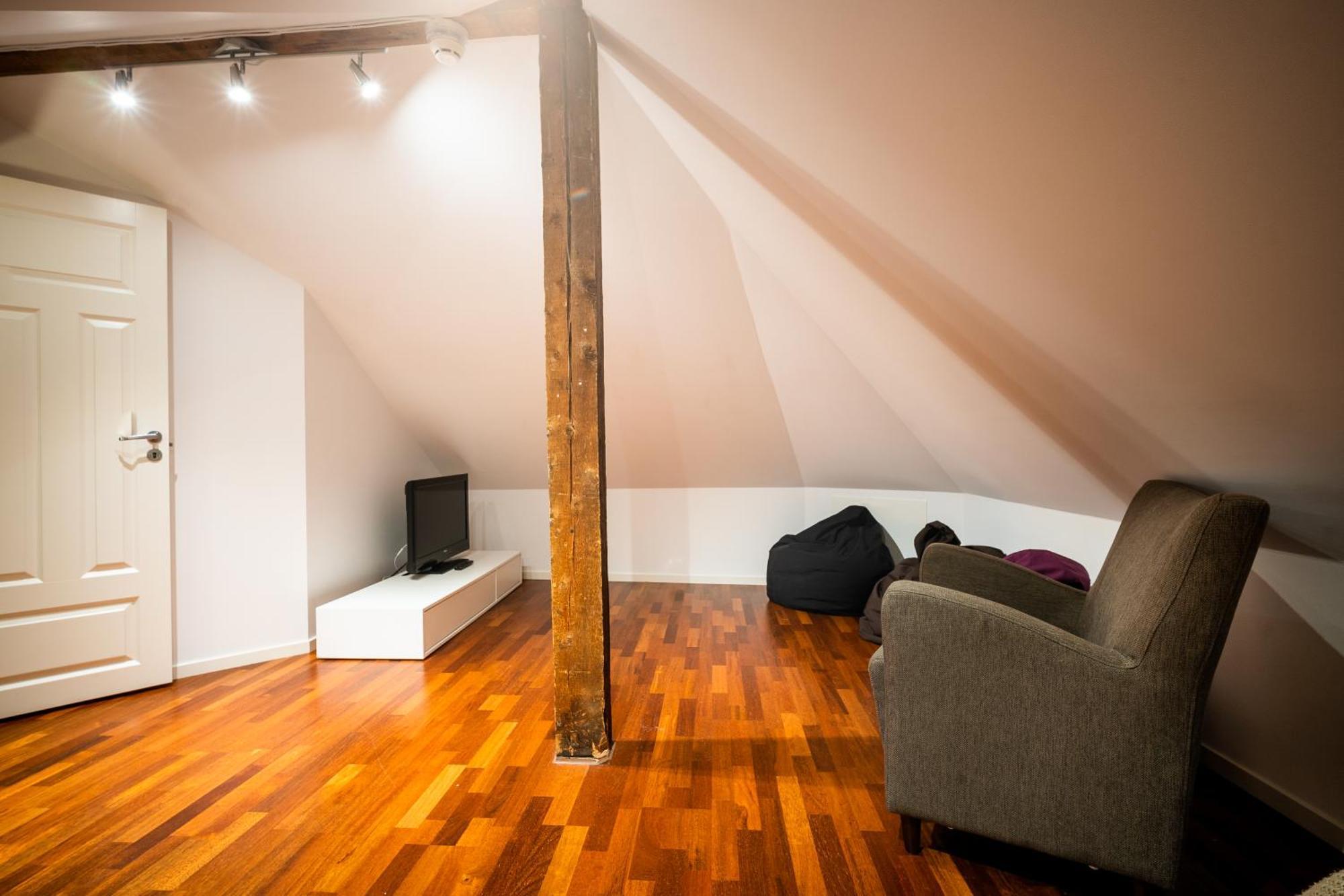 Enter Tromso - Exclusive 4 Bedroom Villa ภายนอก รูปภาพ