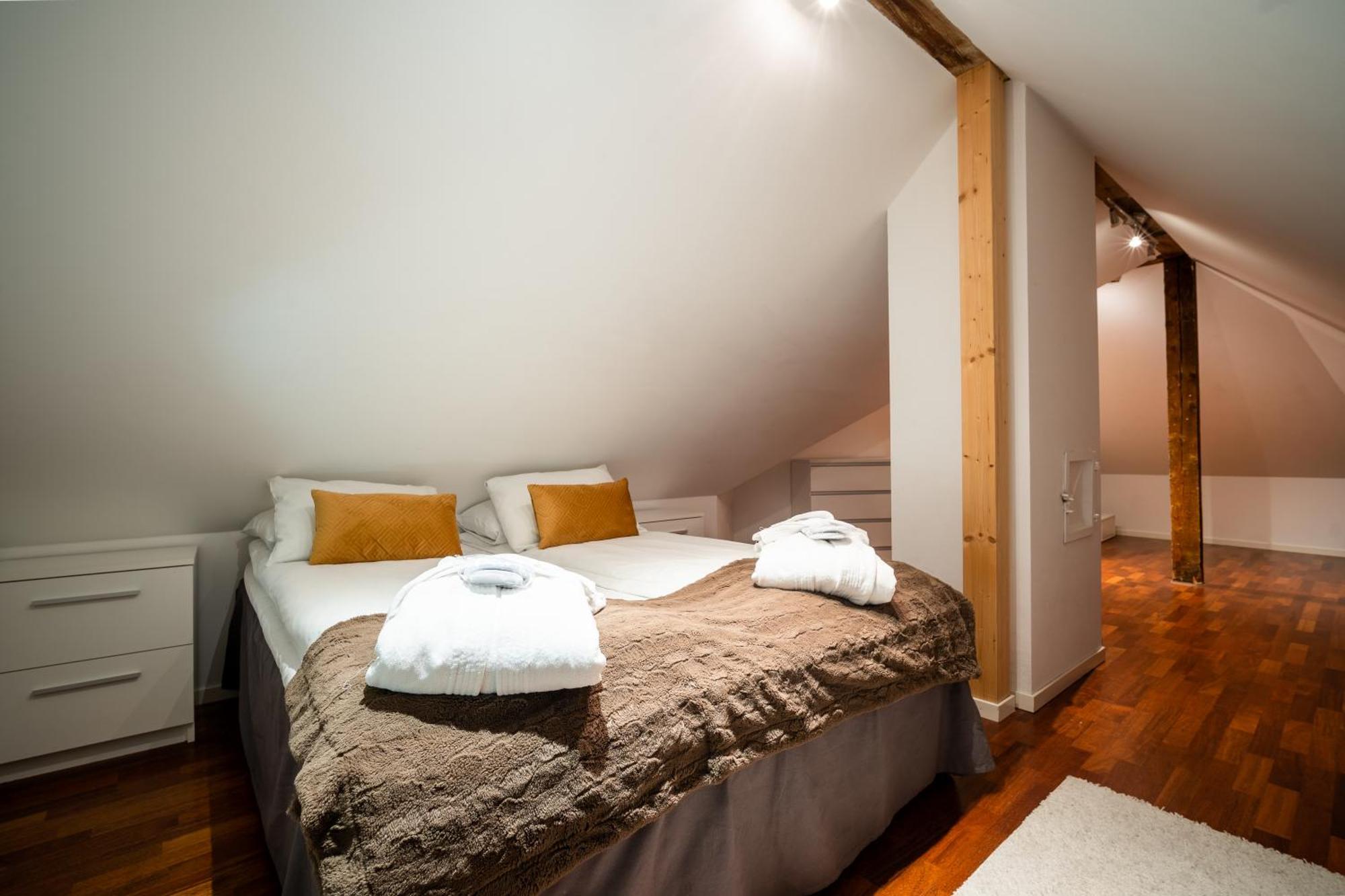 Enter Tromso - Exclusive 4 Bedroom Villa ภายนอก รูปภาพ